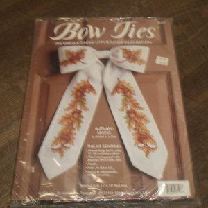 Bow Ties cross stitch kit Autumn Leaves door MIP